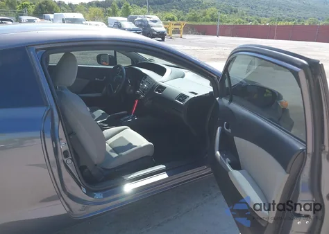 2015 Honda Civic Lx z USA, uszkodzony, nr VIN 2HGFG3B55FH516974